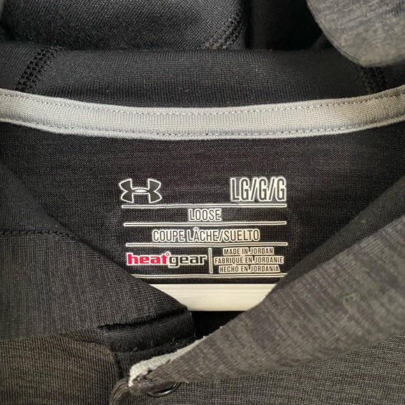 Under Armor 2 button hoodie - Picture 2 of 3